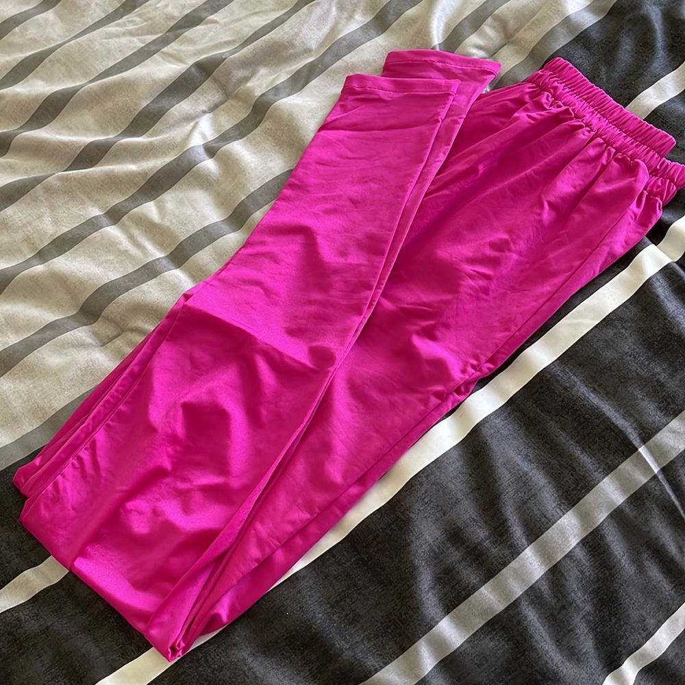 Pajami suit - Picture 15 of 15
